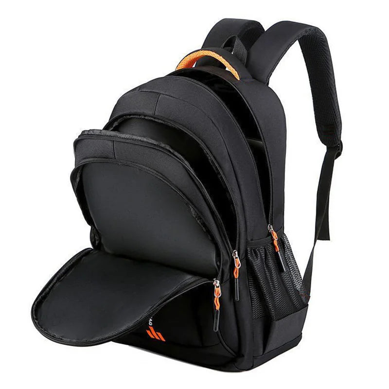 TYVO Urban Pro™ | Mochila Premium Multifuncional para Trabalho, Viagem e Academia