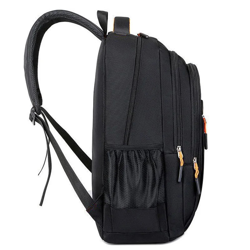 TYVO Urban Pro™ | Mochila Premium Multifuncional para Trabalho, Viagem e Academia